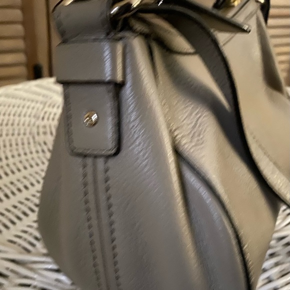 kate spade NWOT Gabriella Berkshire Oyster Grey Crossbody Purse - Picture 6 of 11